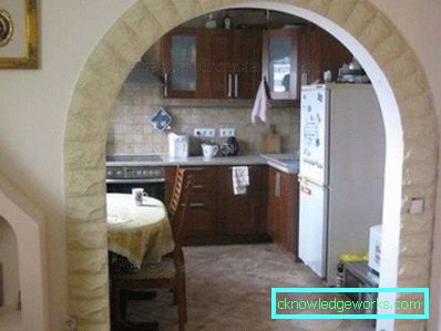 Návrh interiéru oblúk sadrokartónu v kuchyni foto
