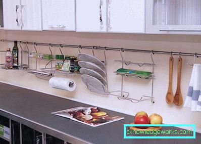 Plnenie kuchynských skriniek Plnenie kuchynských skriniek