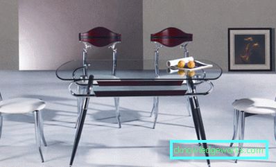 Sklenený kuchynský stôl Sklenený kuchynský stôl